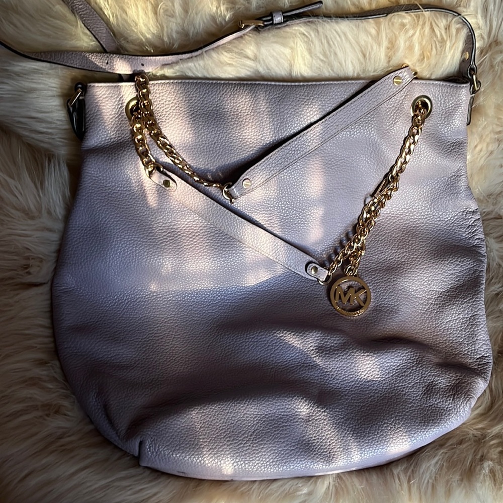 *SOLD* Lavender MK bag